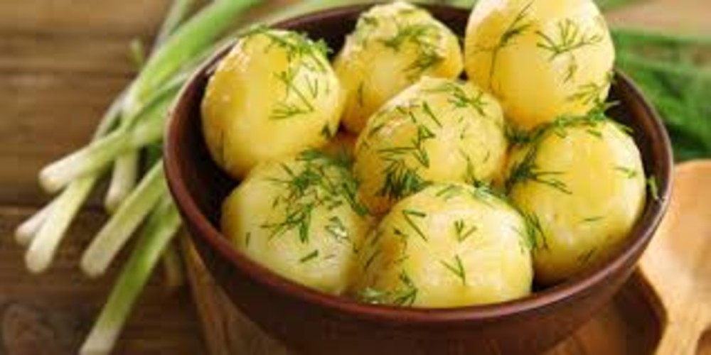 Картопля молода