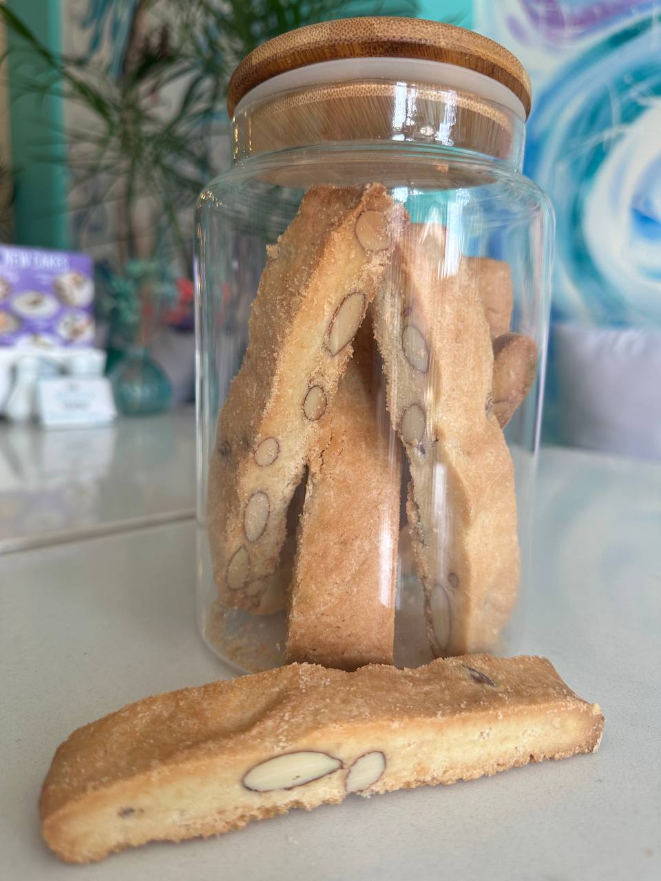 Almond biscotti