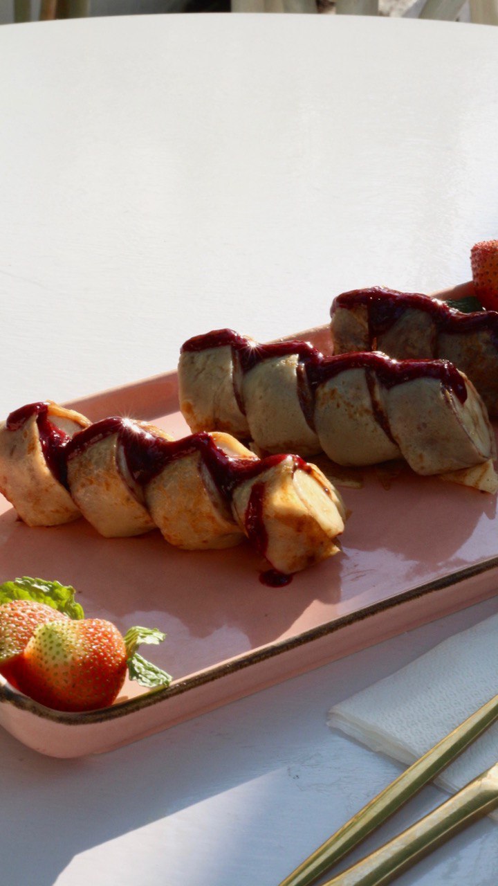 NUTELLA-BANANA ROLLS