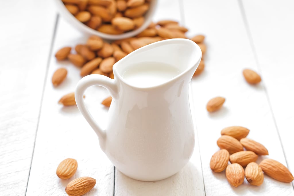 + ALMOND MILK 50ml