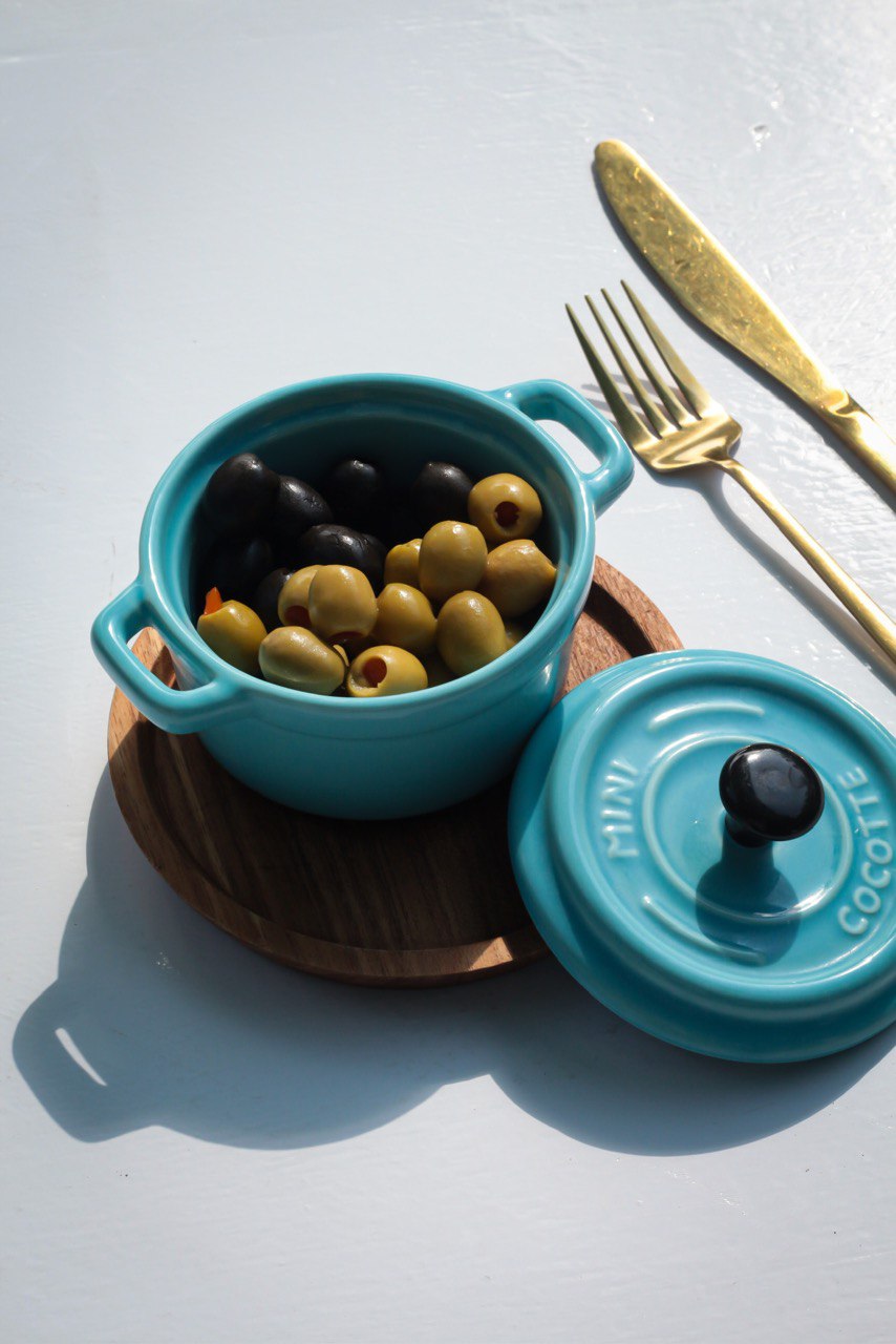 OLIVES GREEN AND BLACK