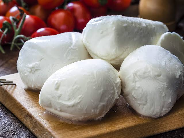 MOZZARELLA FRESH