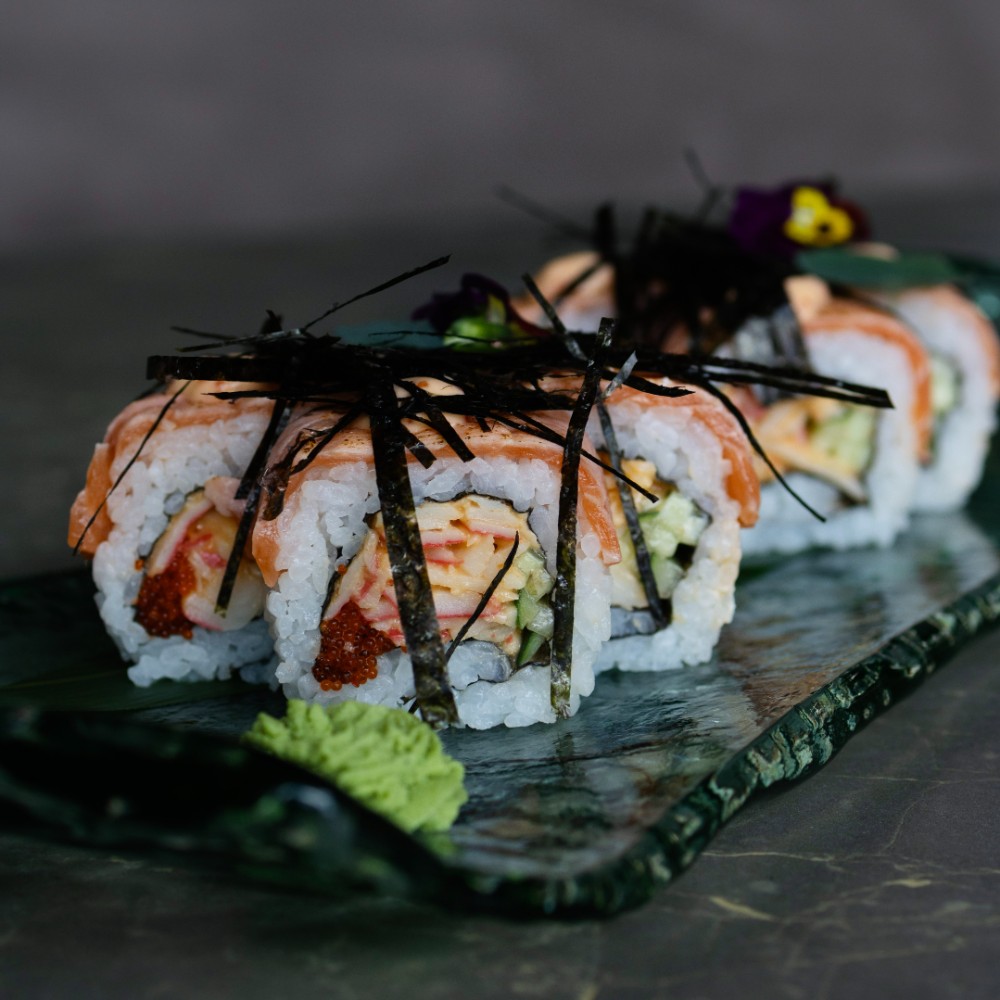 SPICY Salmon roll