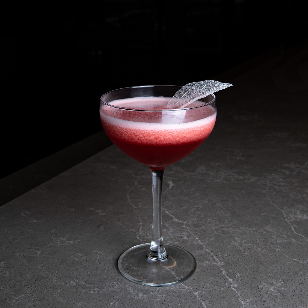 Коктейль Clover Club