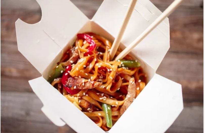 Яэчна локшина WOK
