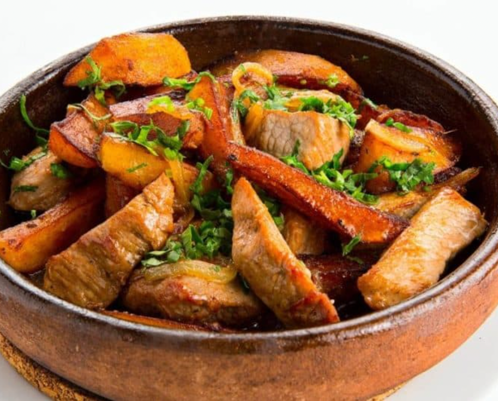 Ojakhuri with Pork - ოჯახური ღორის