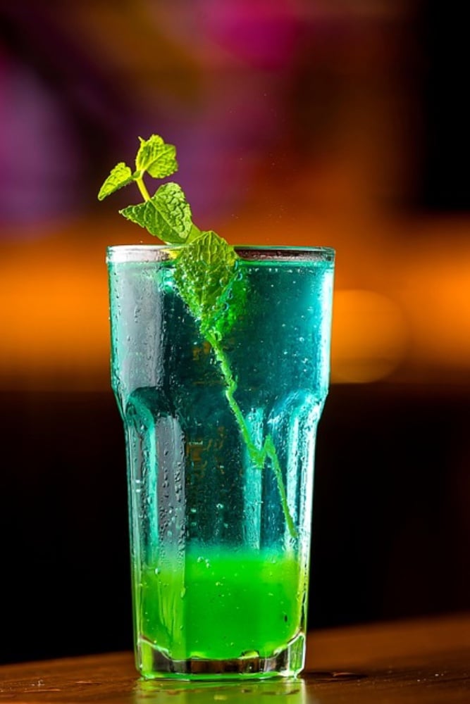 SPECIAL COCKTAIL