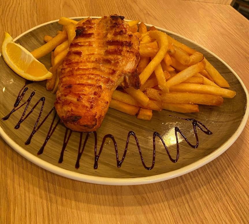 Chicken Steak with French Fries - ქათმის სტეიკი კარტოფილი ფრი