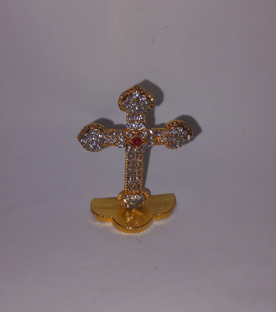 Tiny cross