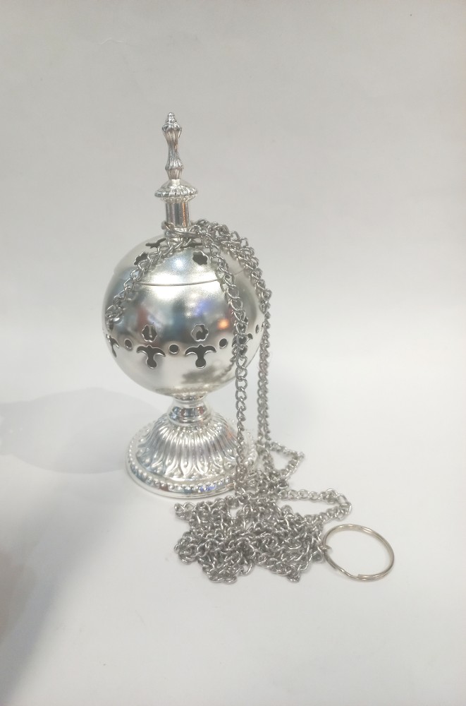 Incense holder with chains