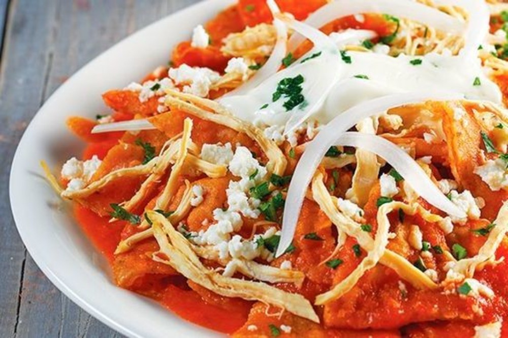 Chilaquiles rojos (A domicilio)