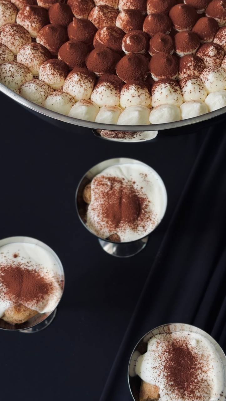 TIRAMISU BAR