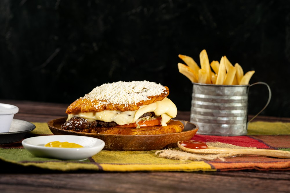 Hamburguesa Patacon de Pollo