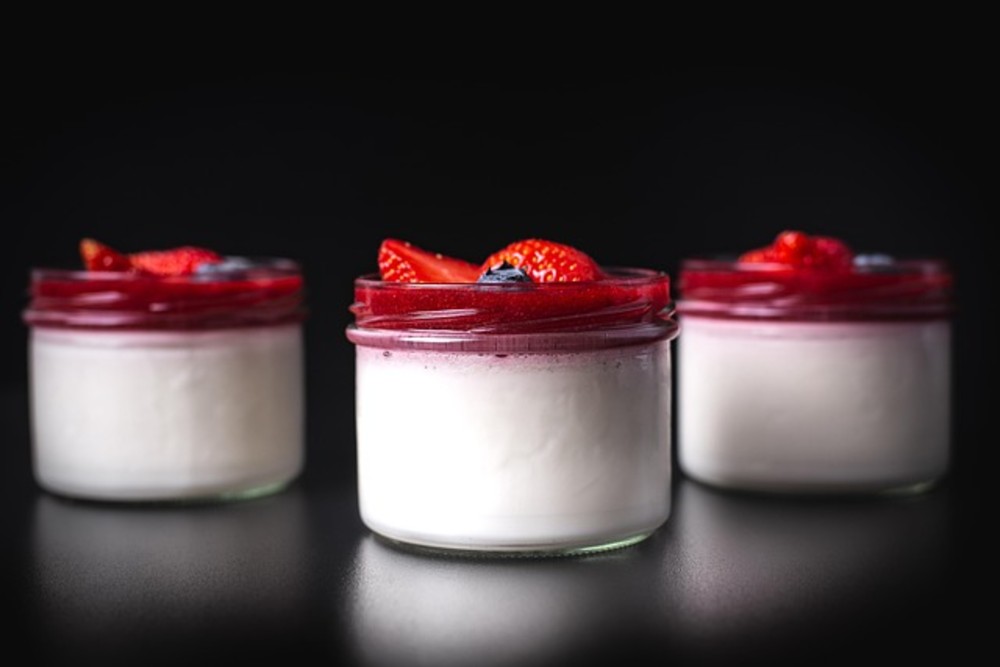 იოგურტი • yoghurt