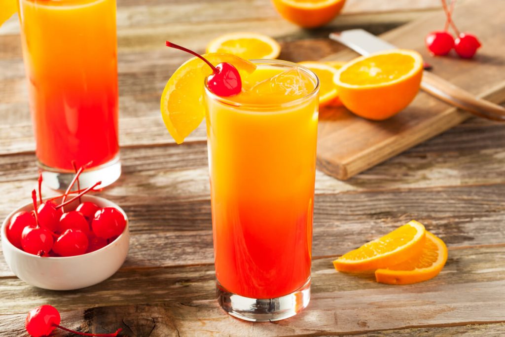 ტეკილა სანრაიზი • Tequila Sunrise