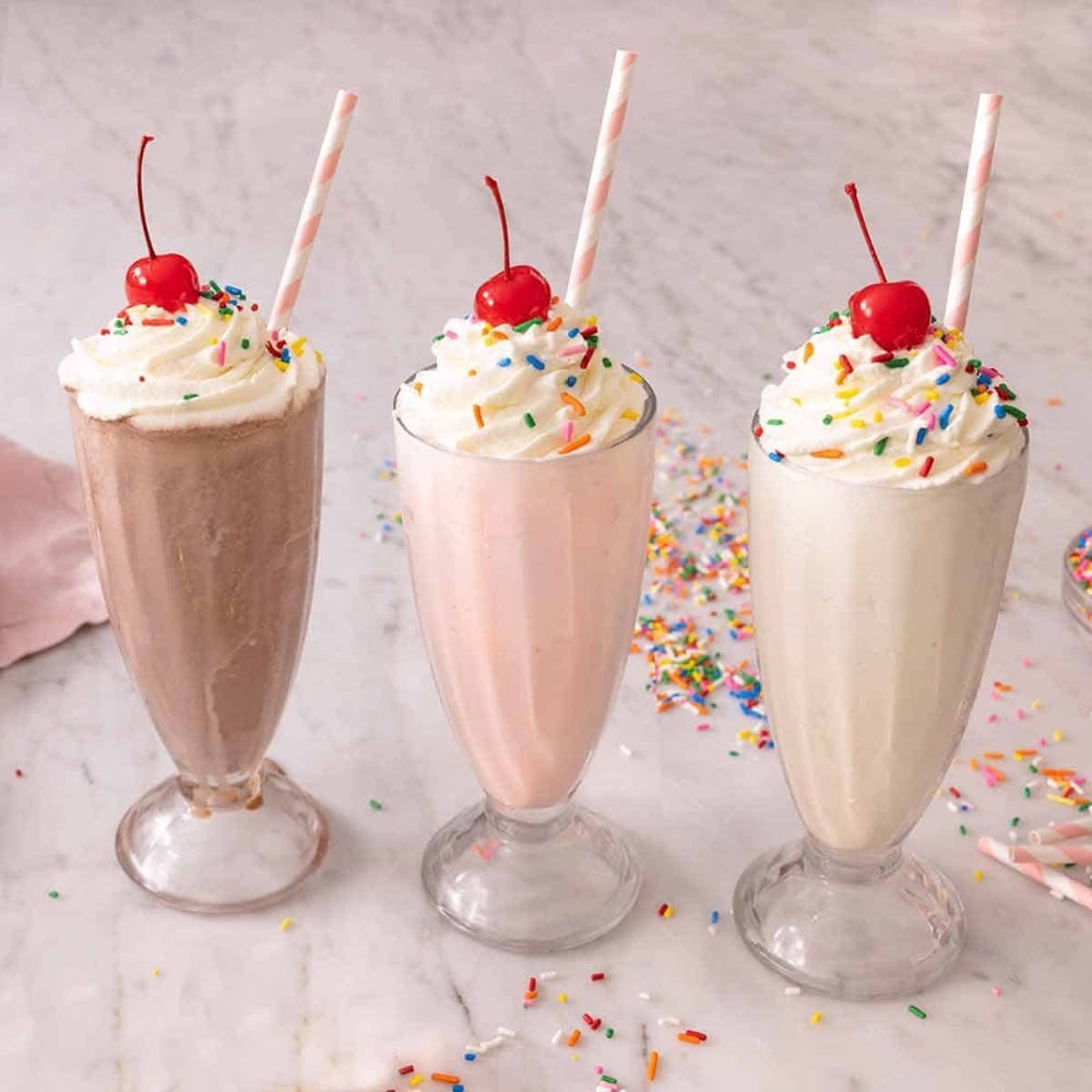 მილქშეიქი • milkshake