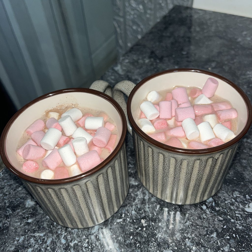 Какао з маршмеллоу