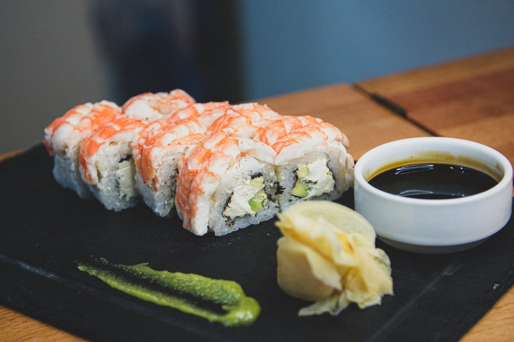 Philadelphia shrimp roll