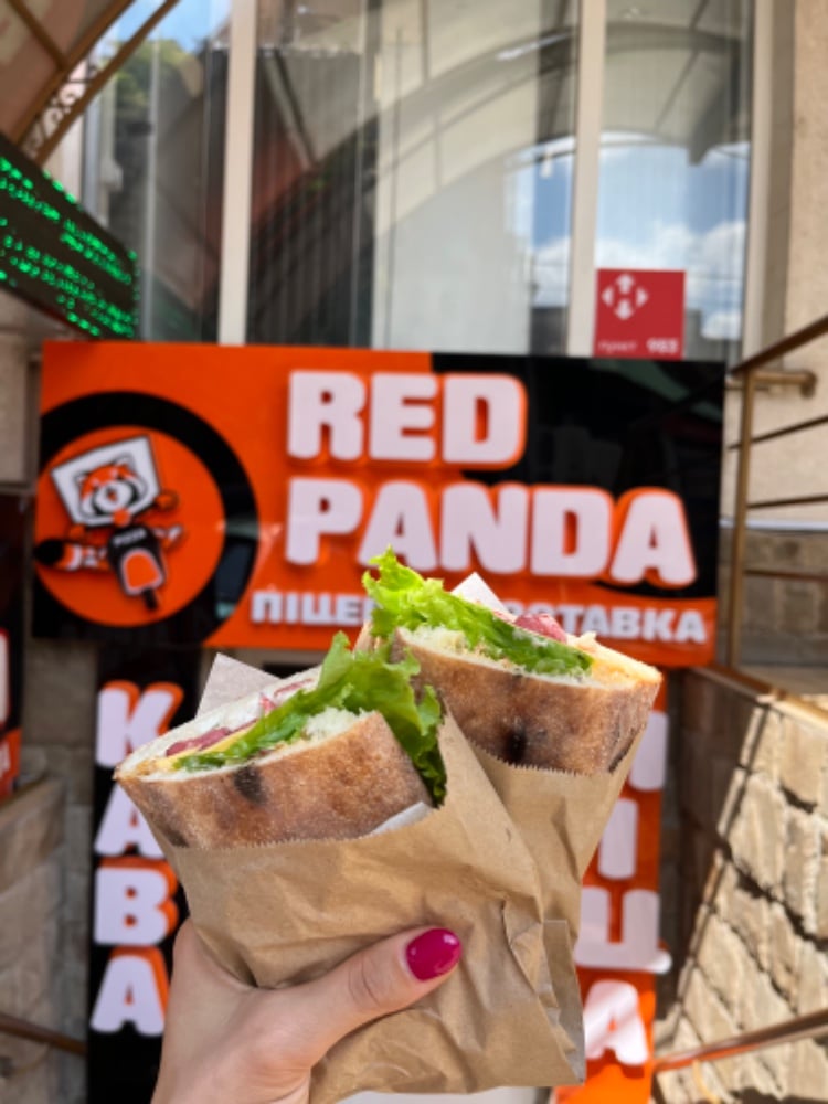 РЕНДВІЧ з мисливськими ковбасками 500г.