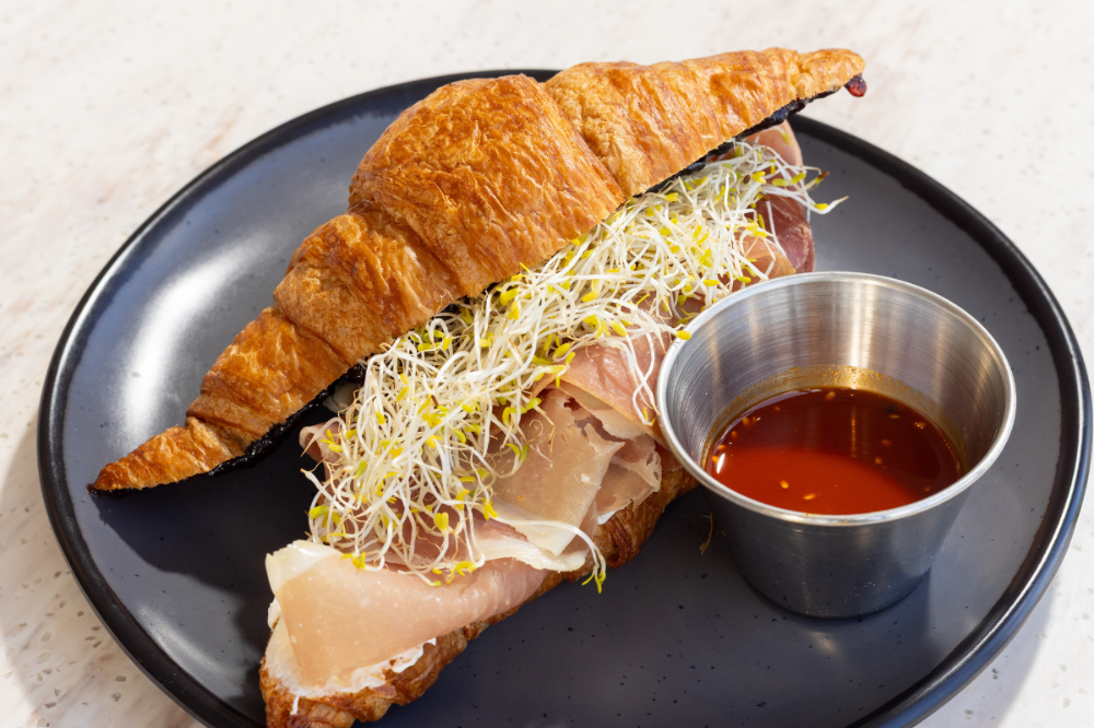 Croissant Carmesí