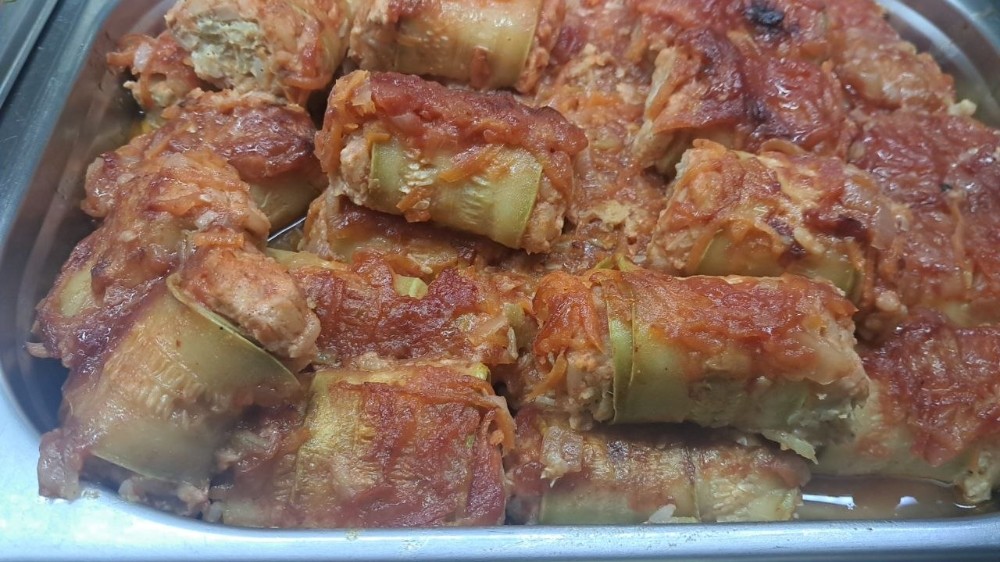 Кабачкові рулети в соусі (доставка), 2 шт