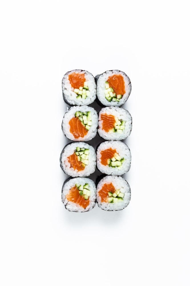 Макі з лососем та огірком 150г/8шт