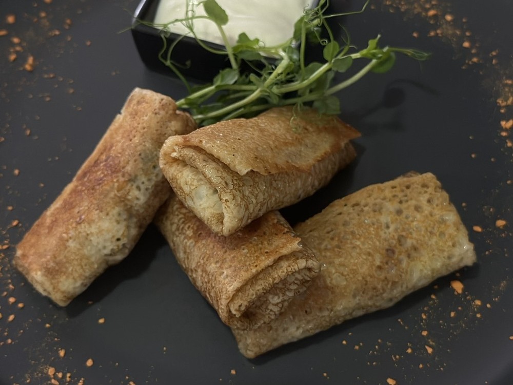 Млинці з куркою та печерицями