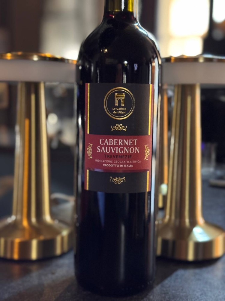Вино Le Colline dei Filari Cabernet Svigaunon червоне сухе 12% 0,75л