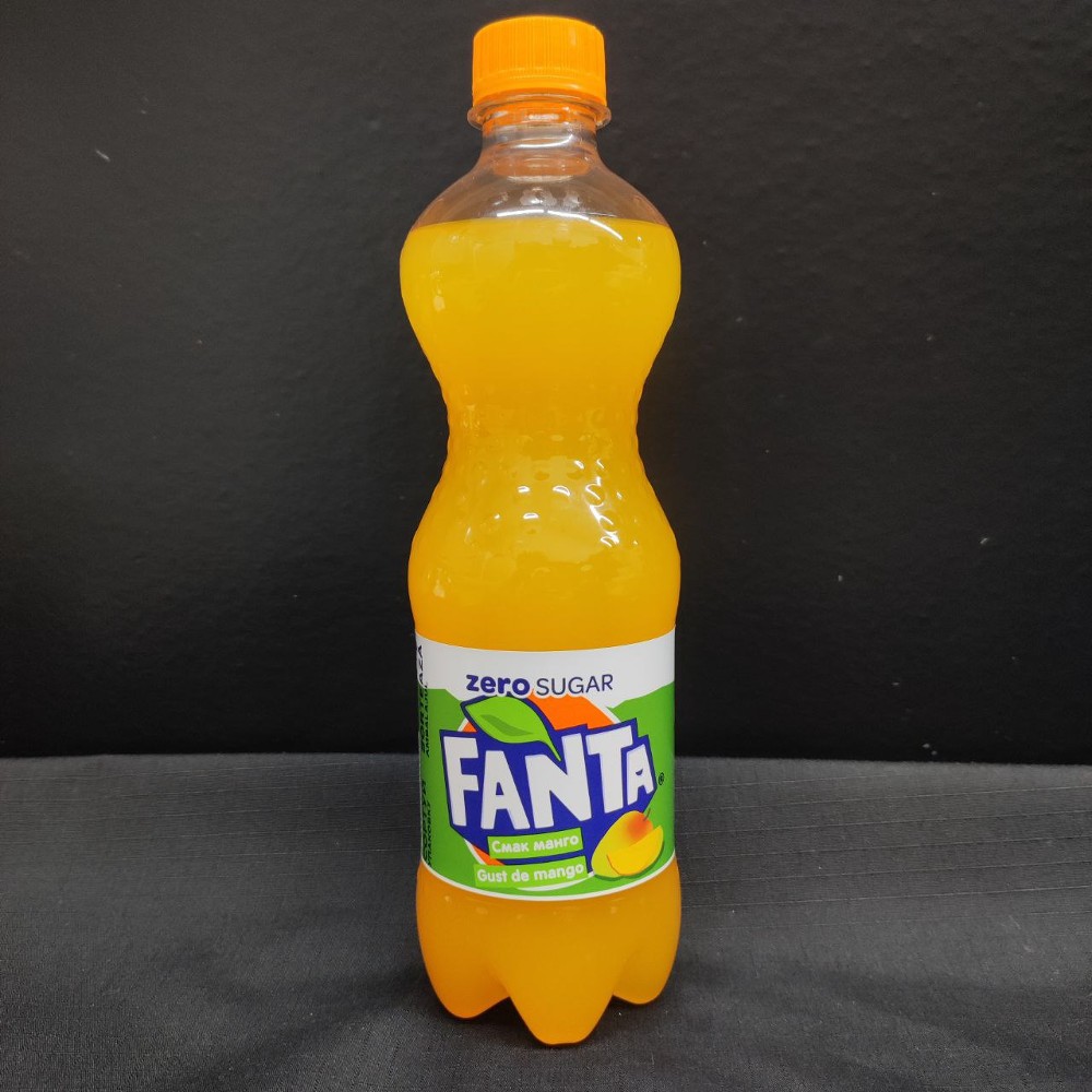 Fanta манго зеро пляшка 0,5л.