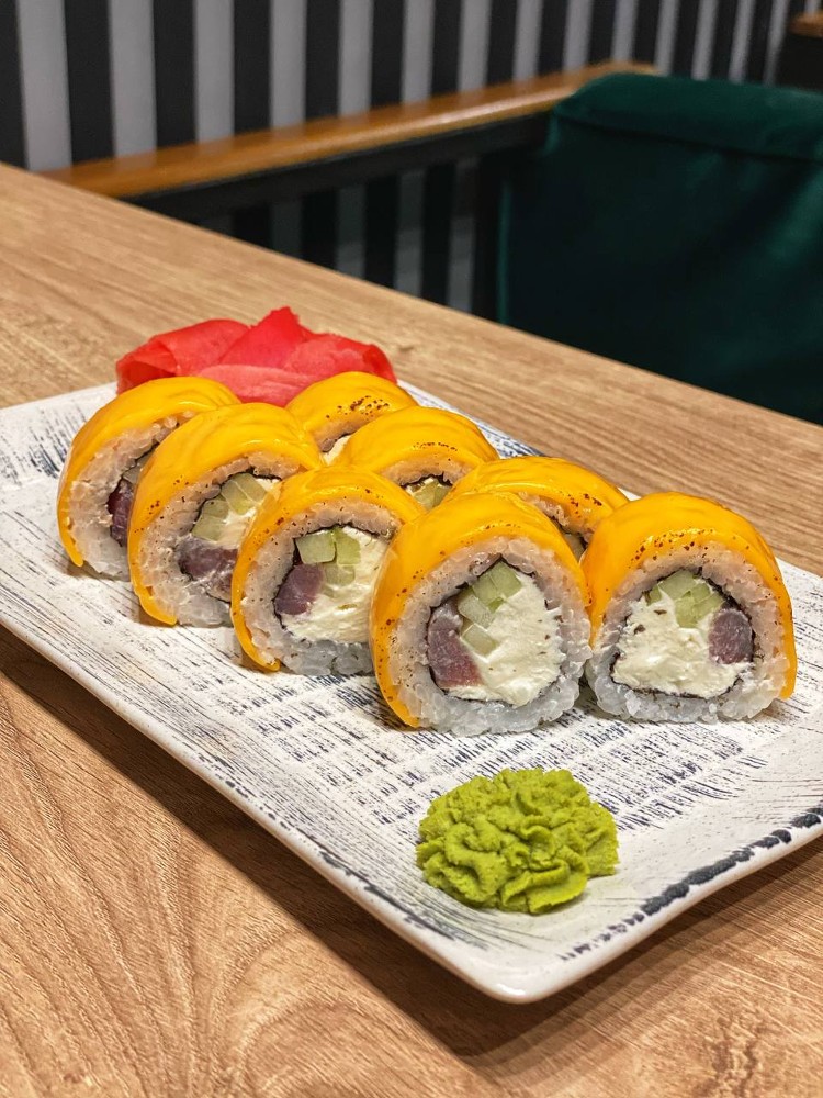 Cheese roll з тунцем