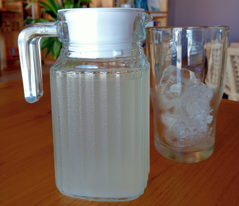 Agua de Limón