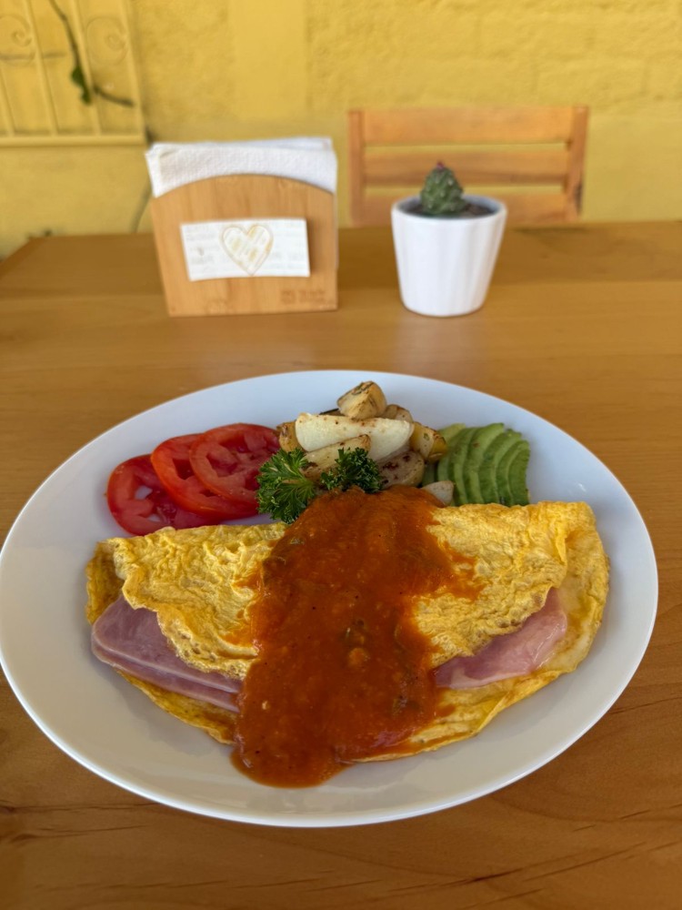 Omelette de Jamón con queso