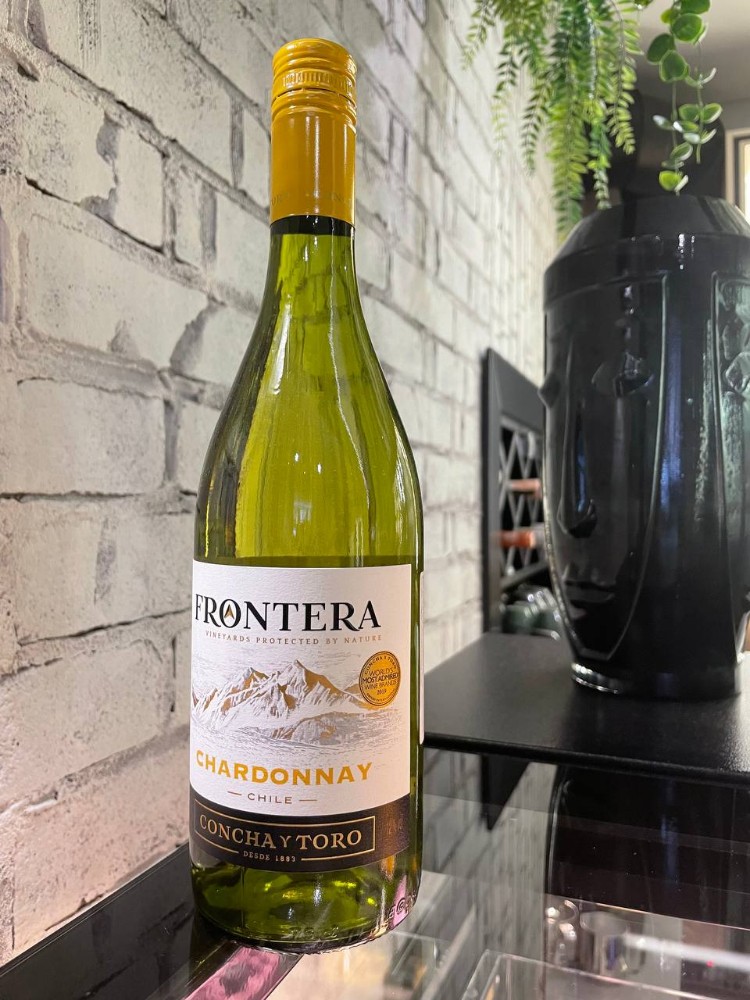 Вино Frontera Chardonnay н/сухе біле Чилі  0,75