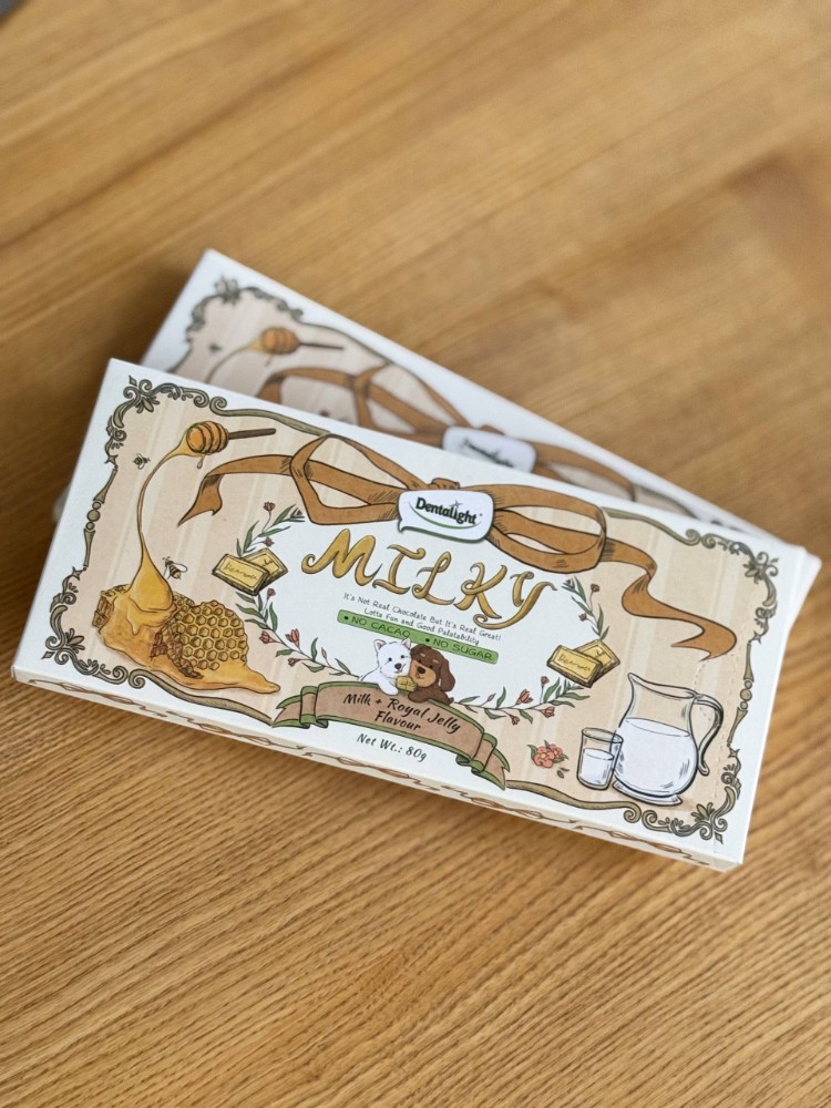 Dentalight Milky «Milk + Royal Jelly» — Безпечний «шоколад» для вашого хвостика!