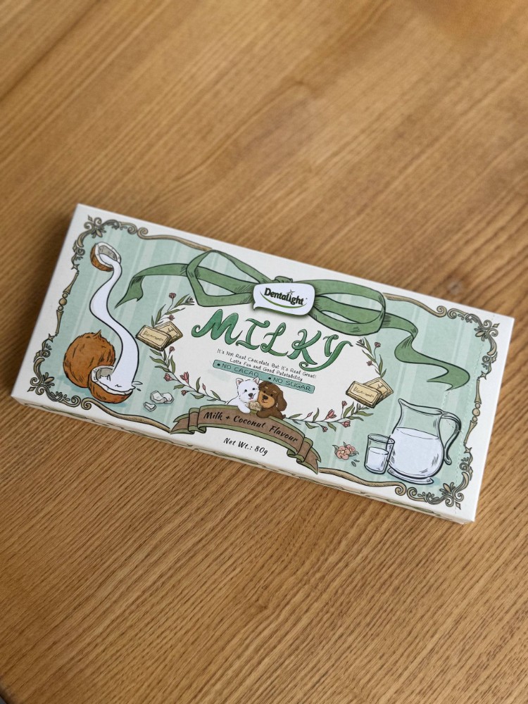 Dentalight Milky «Milk + Coconut» — Безпечний кокосово-молочний «шоколад» для вашого собаки!