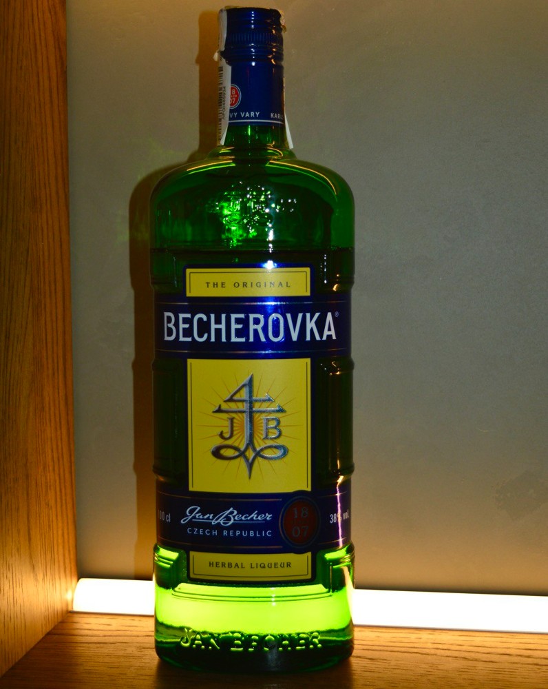 Лікер Becherovka 50 мл