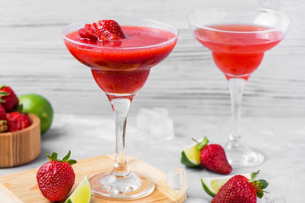 Strawberry Daiquiri Alcohol (LS)