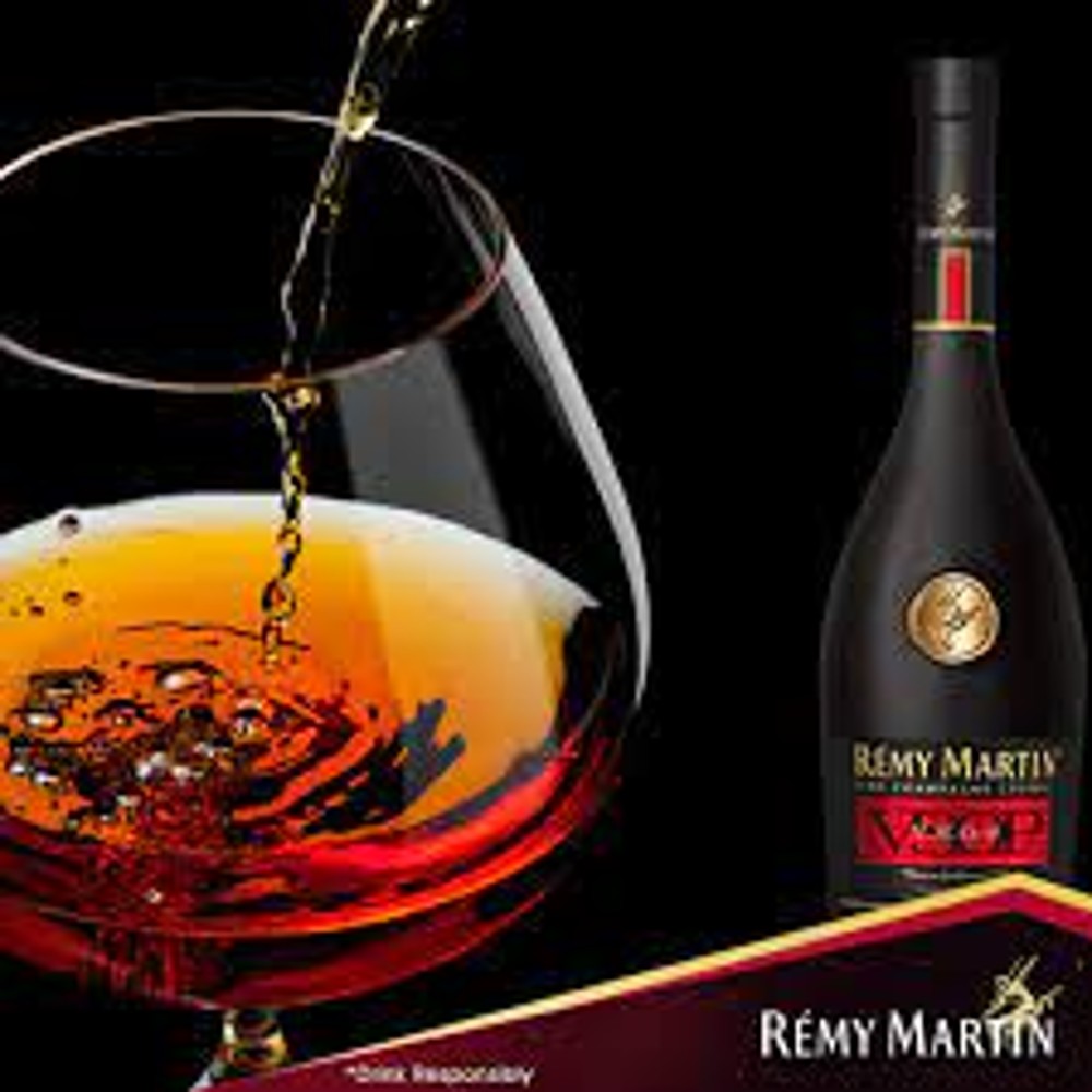 Remy Martin VSOP shot (LS)