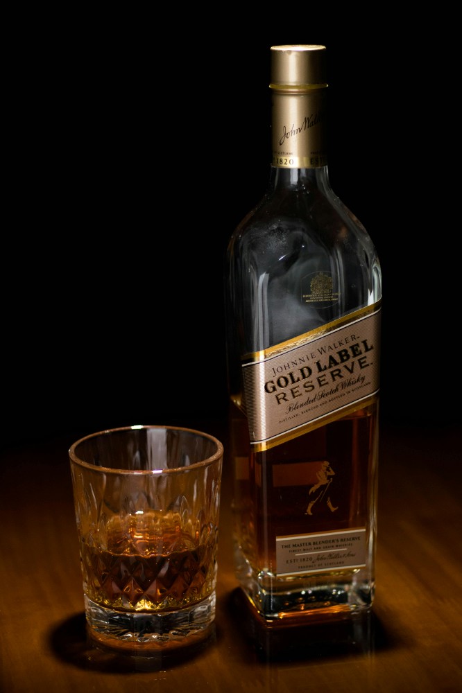 JOHNNIE WALKER GOLD SHOT (LS)