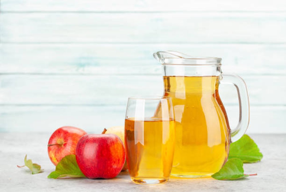 Apple Pitcher (LS)