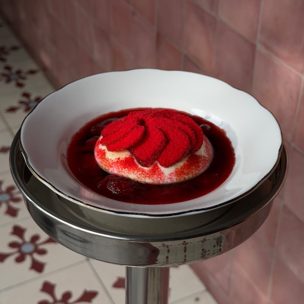 Truffle Burrata with strawberry jam d
