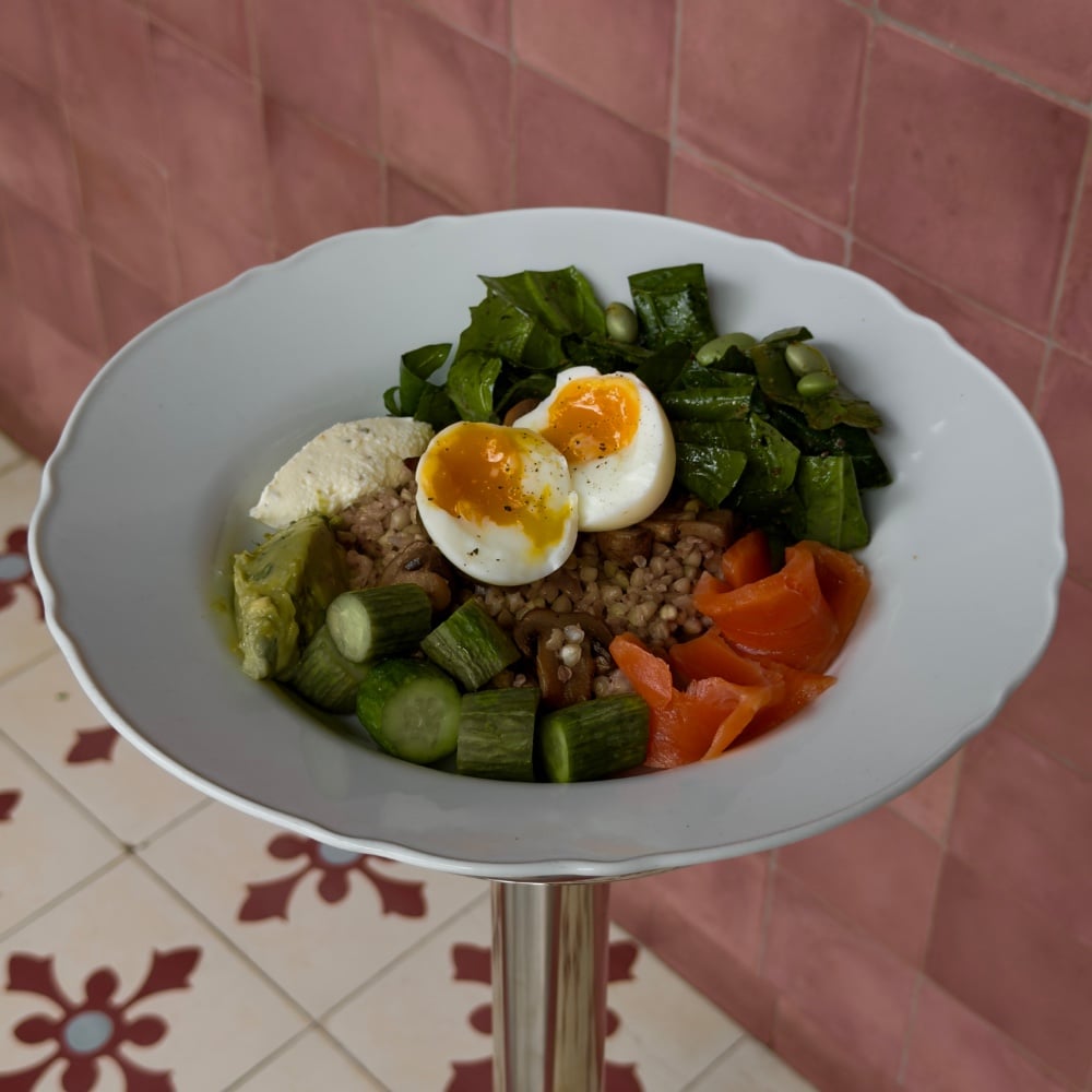 Buckwheat salmon bowl d