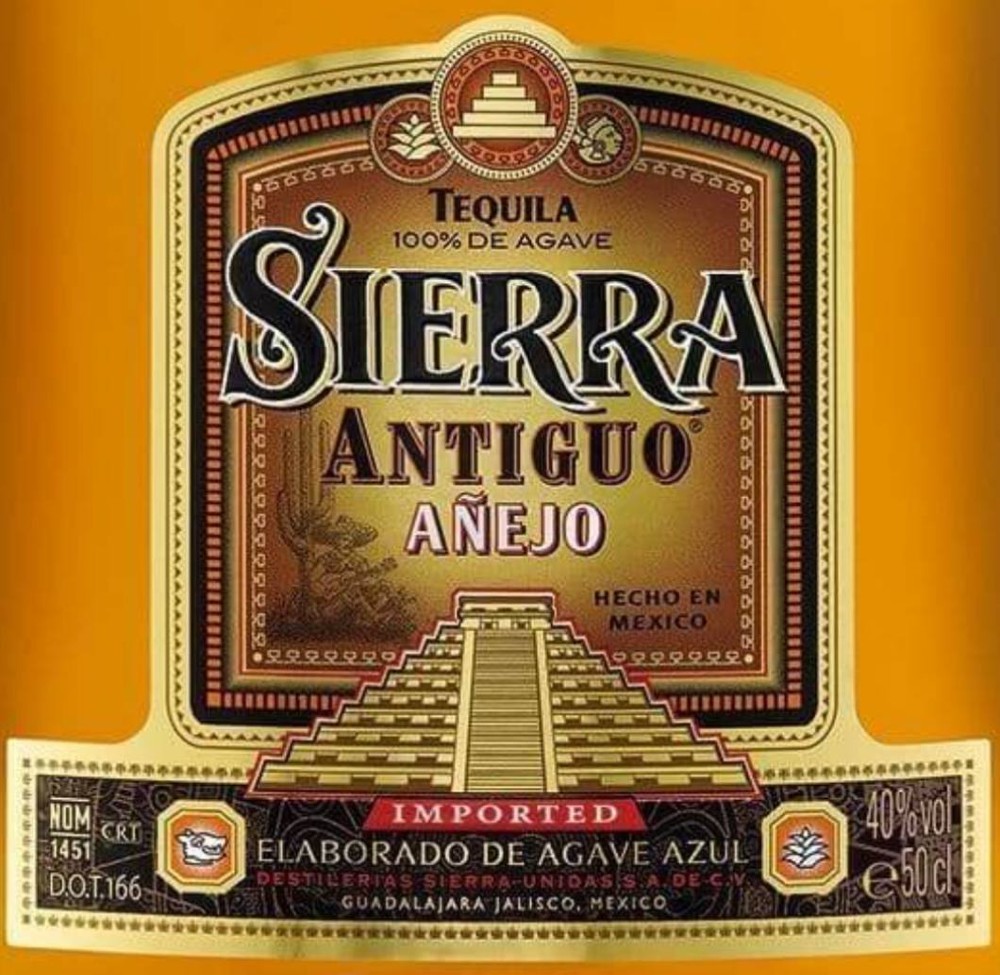 Sierra Antiguo Anejo 100% De Agave  50 мл.
