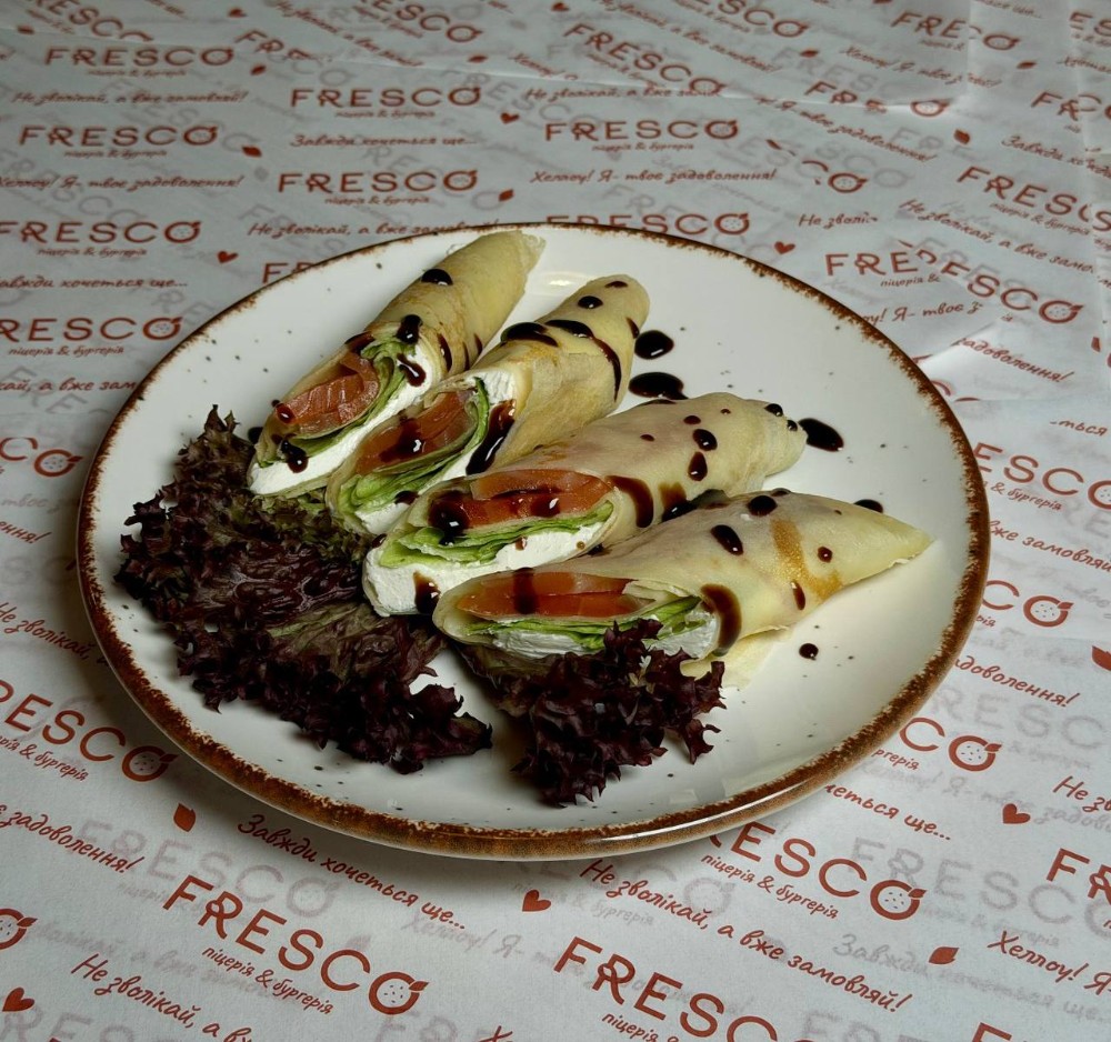 Млинці з лососем 