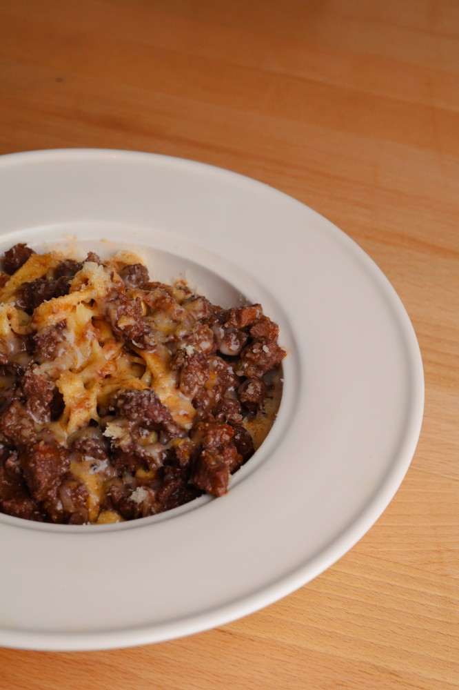 Pasta di Garne ( Паста з тушкованою телятиною)