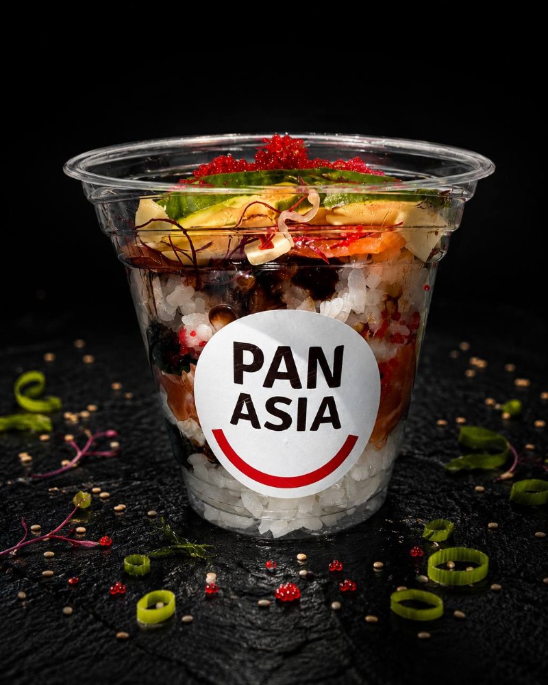 Poke Cup з лососем