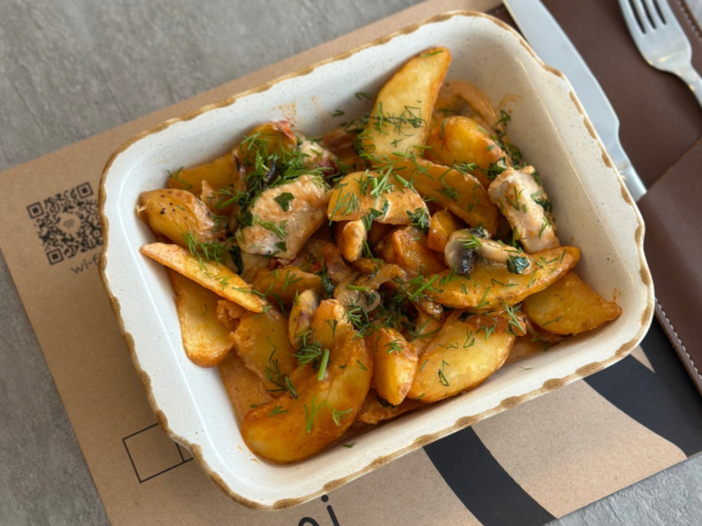 Картопля з куркою та печерицями - ГЛ