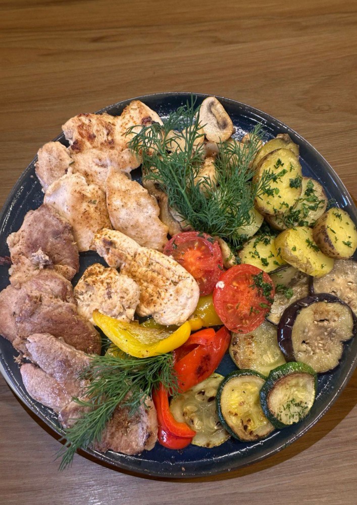 ВЕЛИКА ТАРІЛКА ГРИЛЬ / LARGE GRILL PLATE