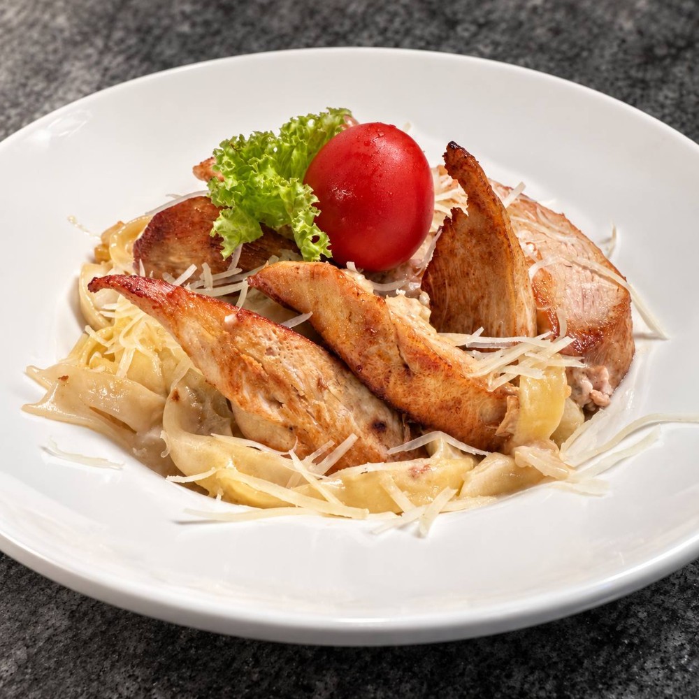 ПАСТА CHICKEN ALFREDO