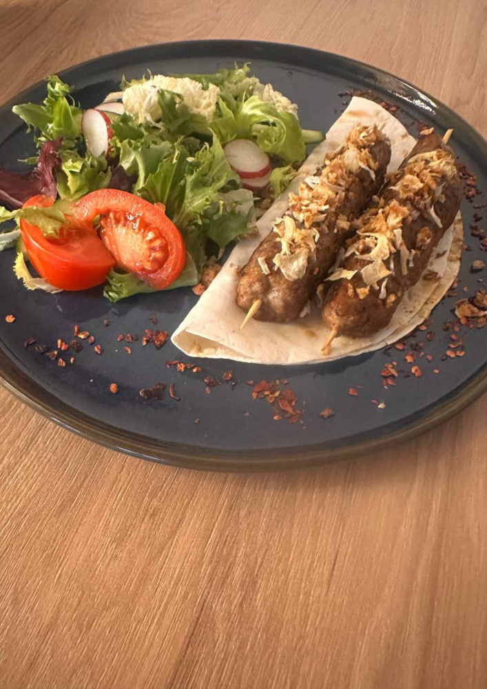 КЕБАБ З ТЕЛЯТИНИ / VEAL KEBAB